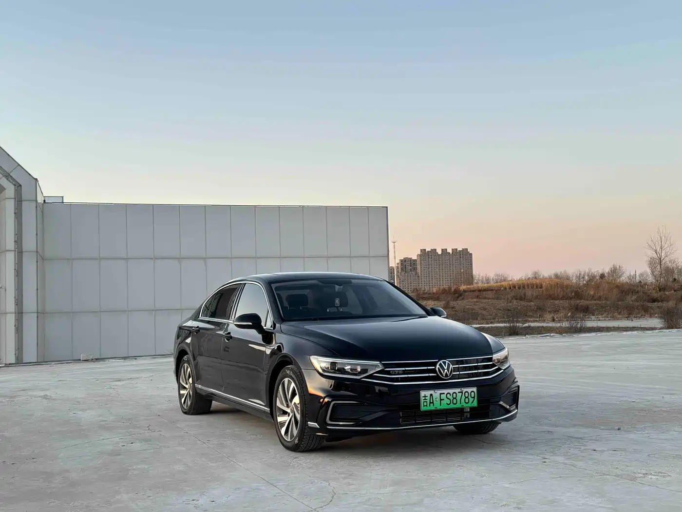 VOLKSWAGEN MAGOTAN GTE PLUG IN HYBRID