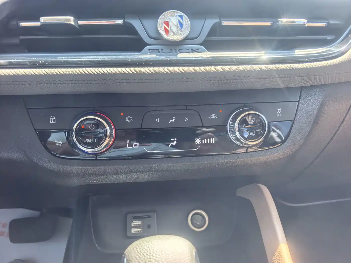Buick GL6 2022 2021 323T Mild Hybrid Connected Luxury