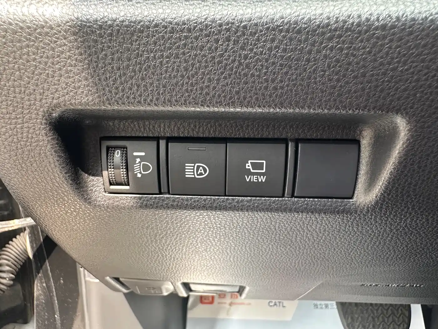 Toyota RAV4 Rongfang 2020 2.0L CVT 2WD Trend Edition фото 22