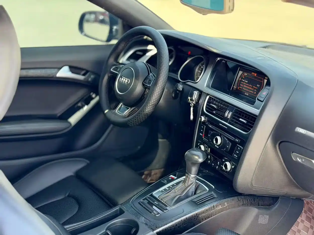 Audi A5 (Import) 2014 Coupe 45 TFSI Fashion Edition фото 9