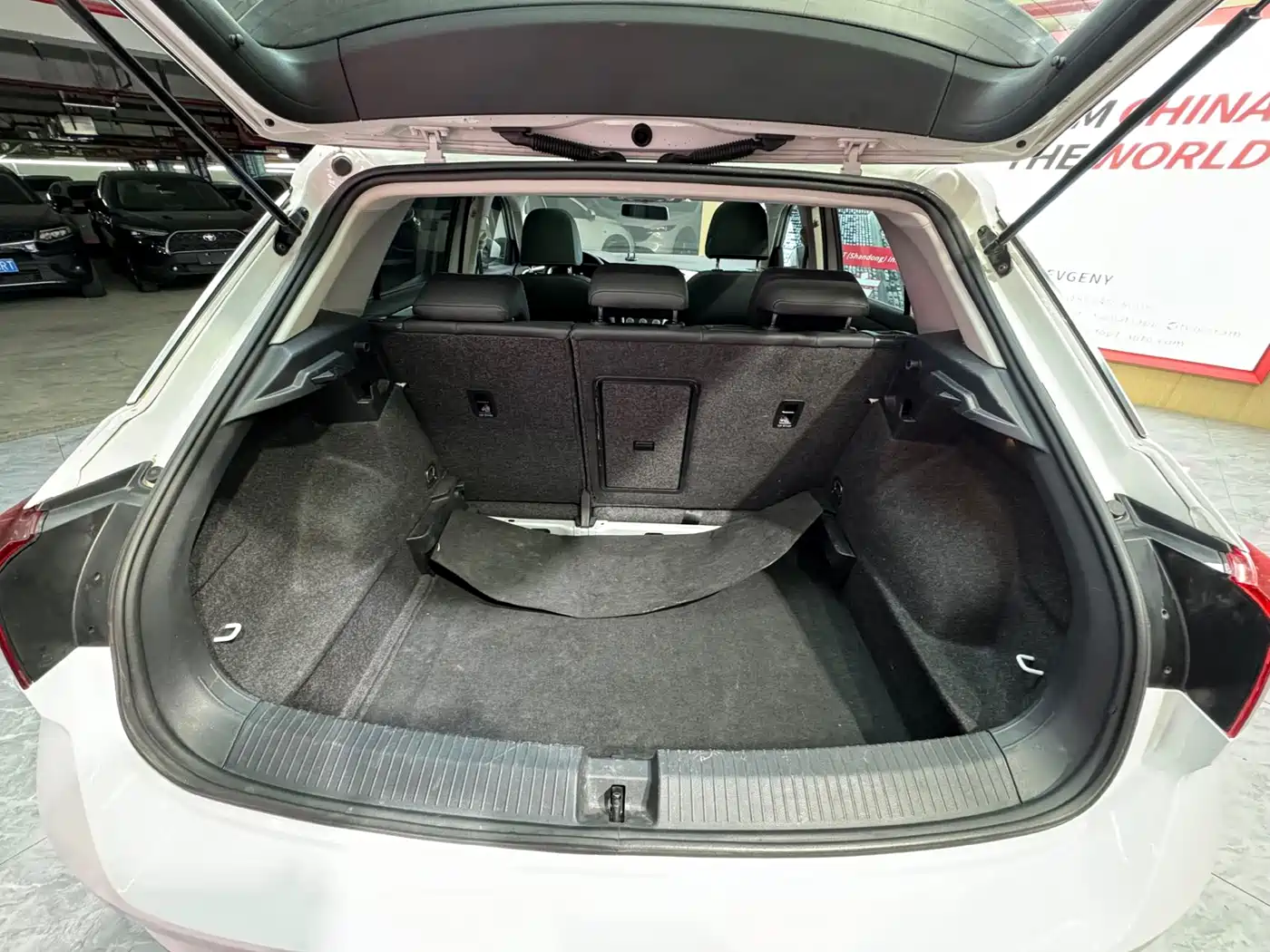 VOLKSWAGEN T ROC EXPLORING SONGS