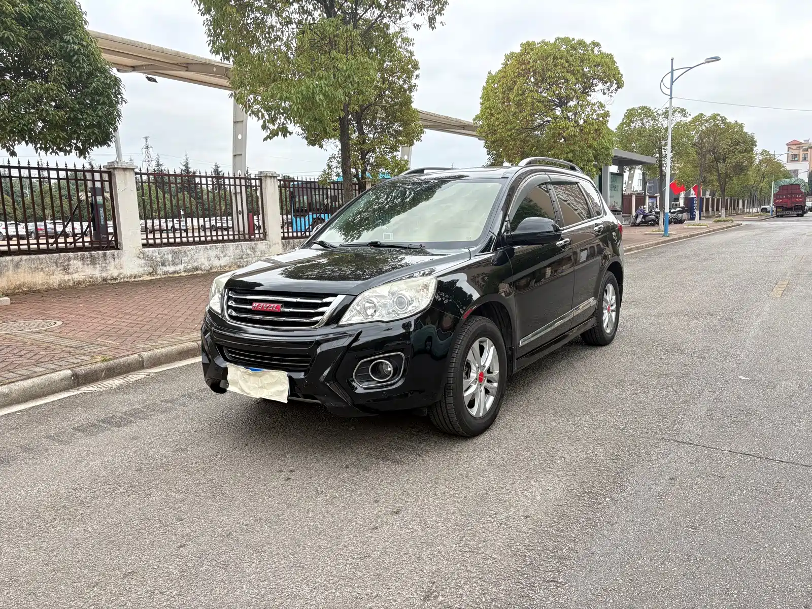 Фото 1 - Haval H6