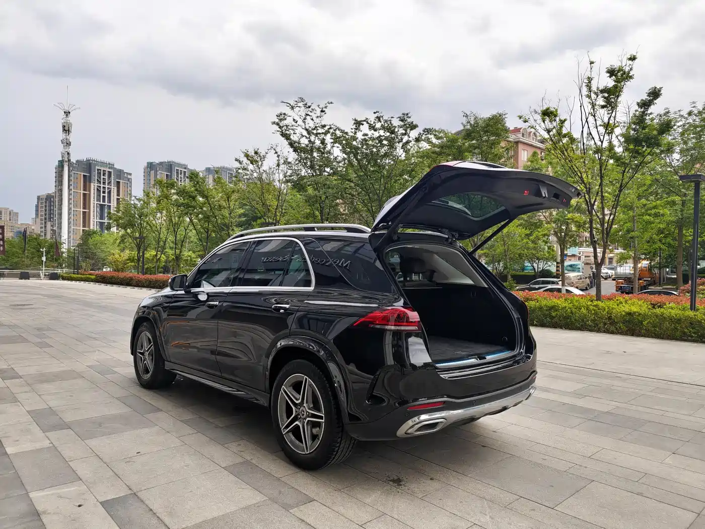 Mercedes-Benz GLE 2022 Facelift GLE 450 4MATIC Fashion фото 12