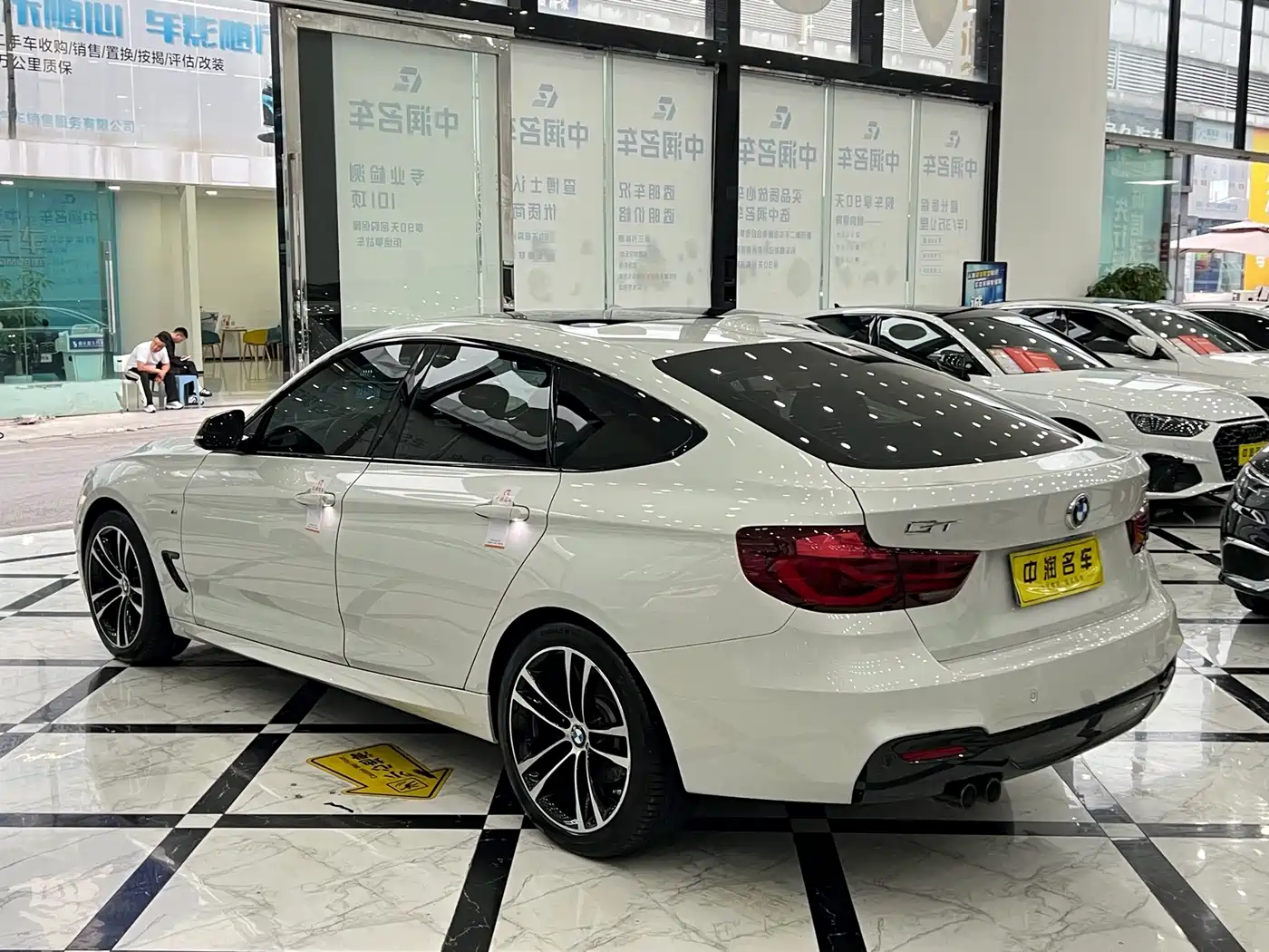 BMW 3 Series GT 2021 2020 330i M Sport Night Edition