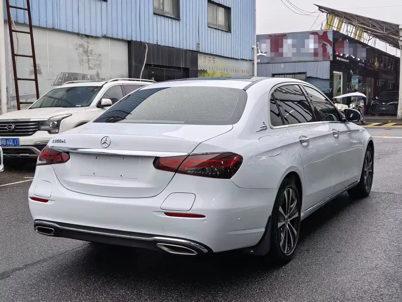 Mercedes-Benz E-Class New Energy 2022 Facelift III E 350 e L Plug-in Hybrid Sedan фото 7