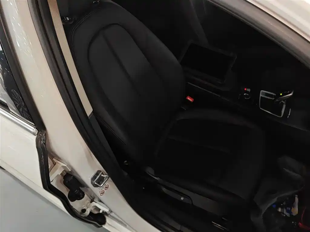 BMW 1 Series 2020 Model 120i Fashion Style фото 17