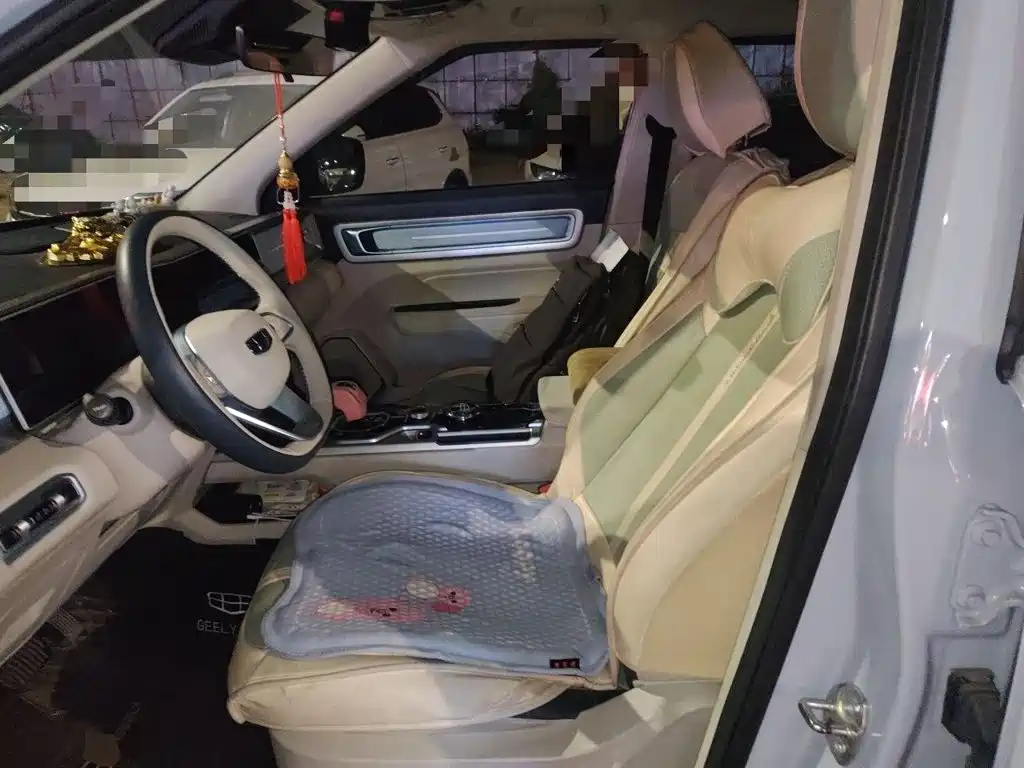 Geely ICON 2023 2023 Model 1.5TD Chocolate Deluxe Edition