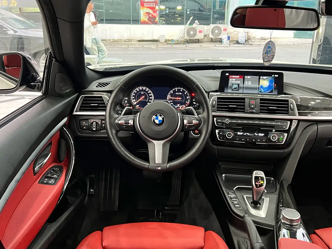 BMW 3 Series GT 2021 2020 330i M Sport Night Edition