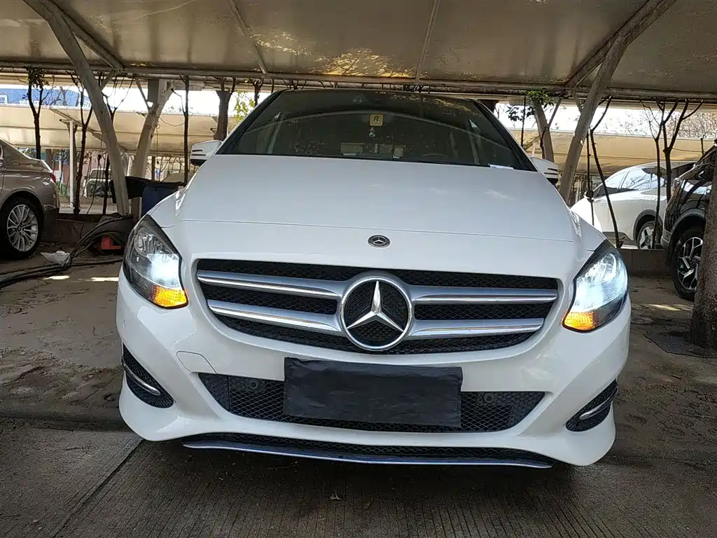 MERCEDES-BENZ CLASS B