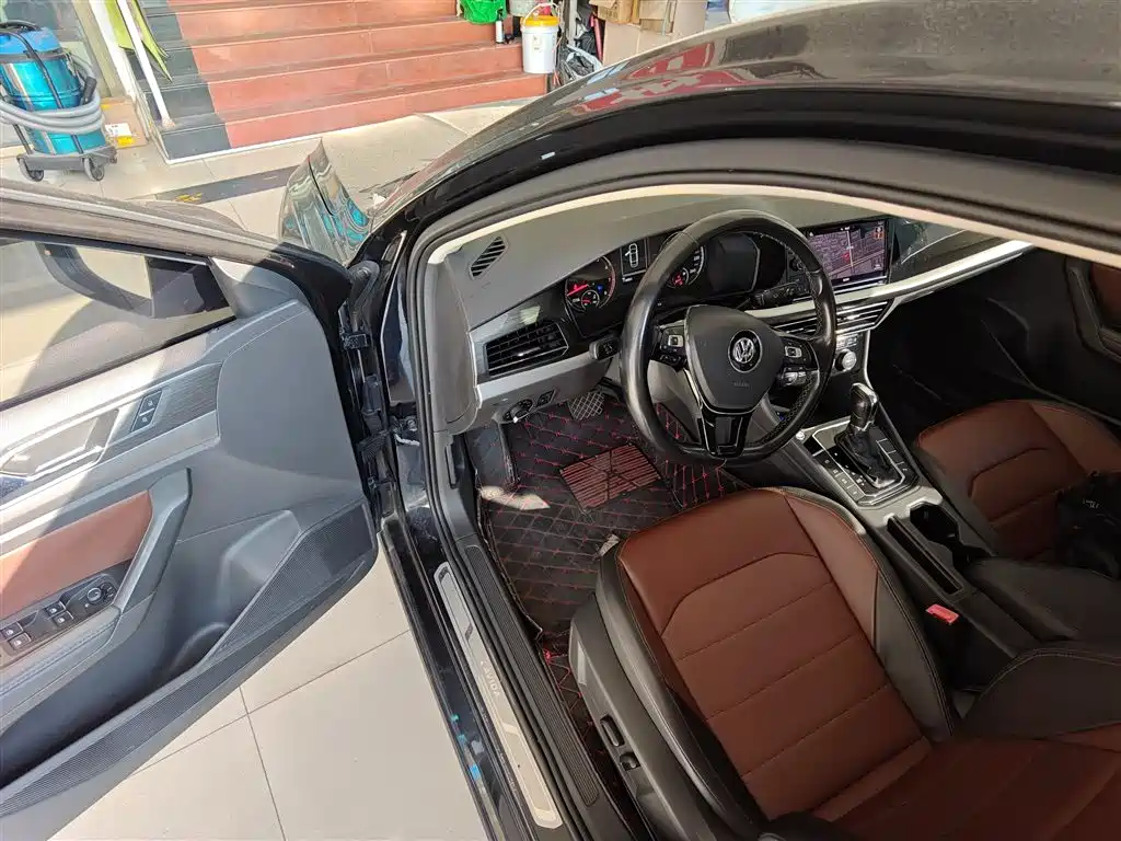 Volkswagen Lavida 2018 280TSI DSG Luxury Edition China V фото 12