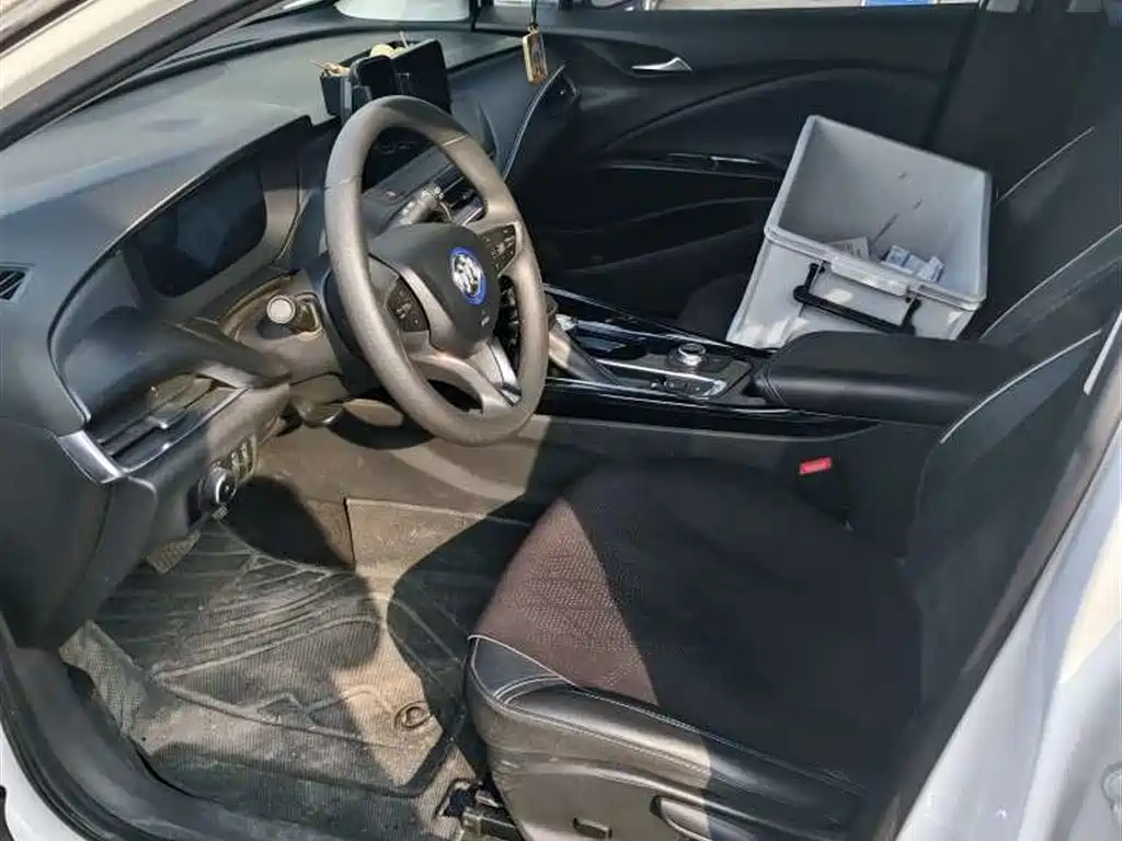 BUICK SLIGHTLY BLUE 6