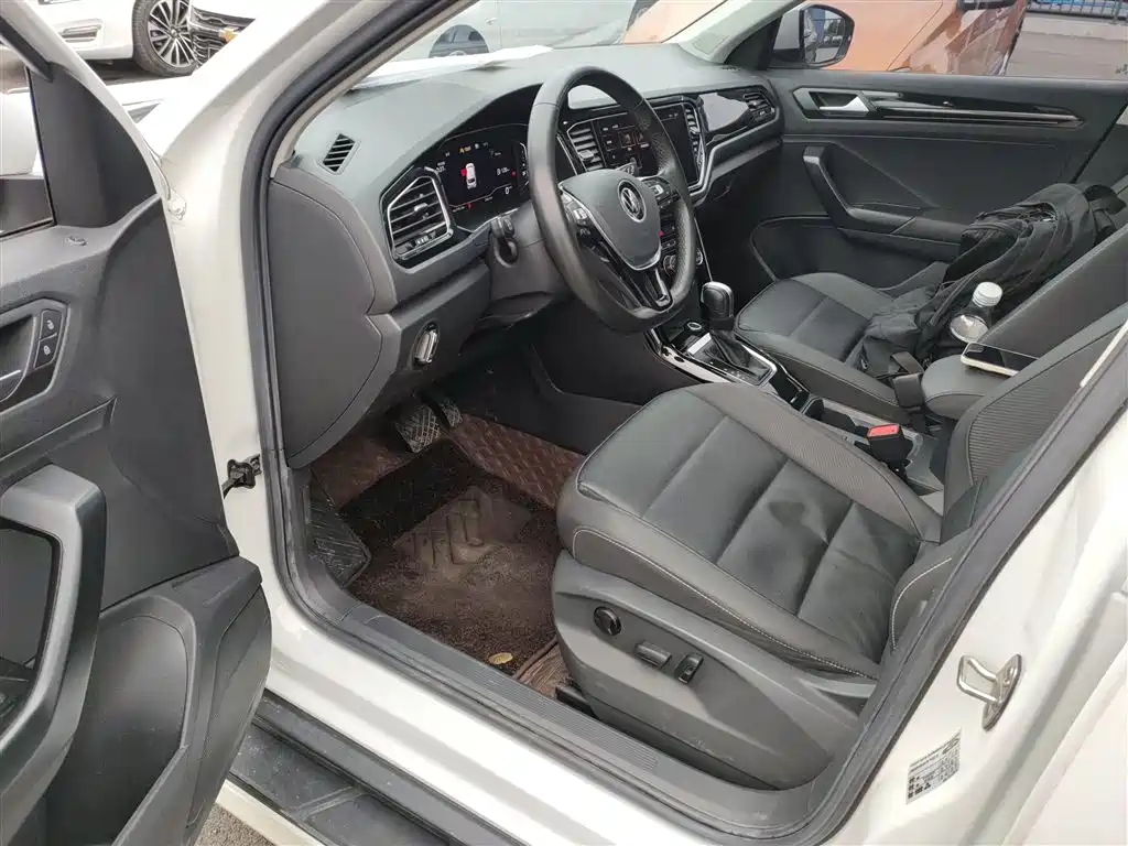 Volkswagen T-ROC 2022 280TSI DSG 2WD Comfort PLUS фото 16