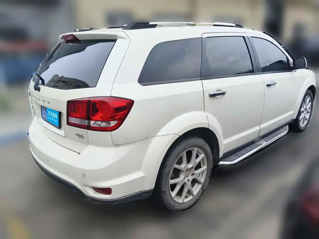 Dodge Journey 2014 2013 Model 2.4L 2WD Premium Edition