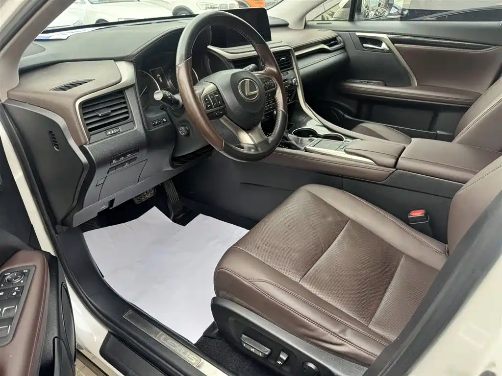 LEXUS RX