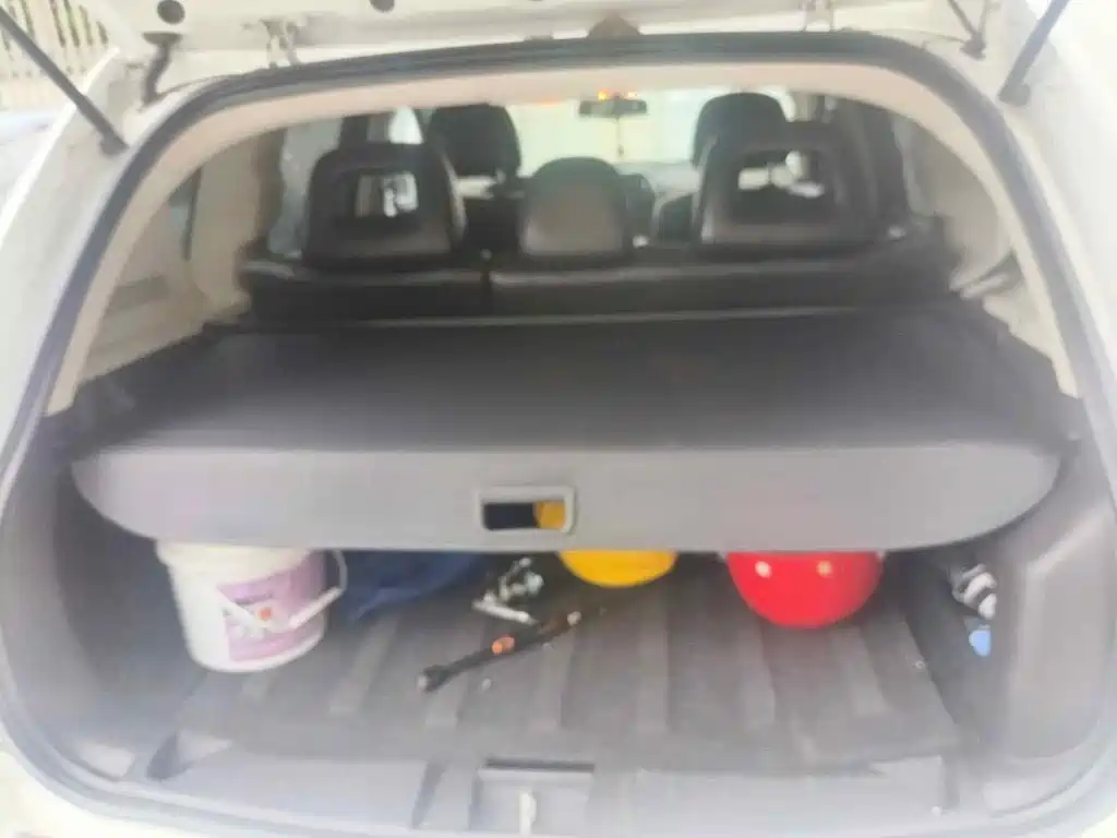 Photo 5 - Jeep Compass (Import)