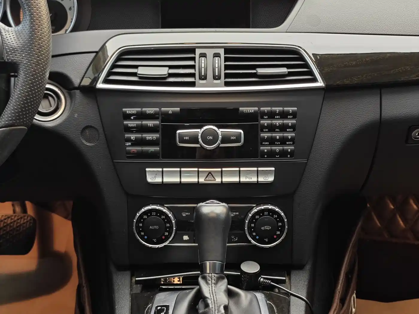 Mercedes-Benz C-Class 2013 C 260 Fashion Grand Edition фото 19