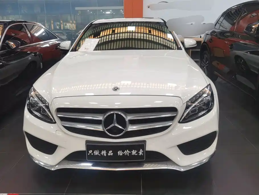 Фото 2 - Mercedes-Benz C-Class