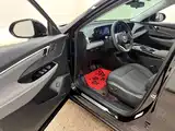 Photo 13 - Buick E5