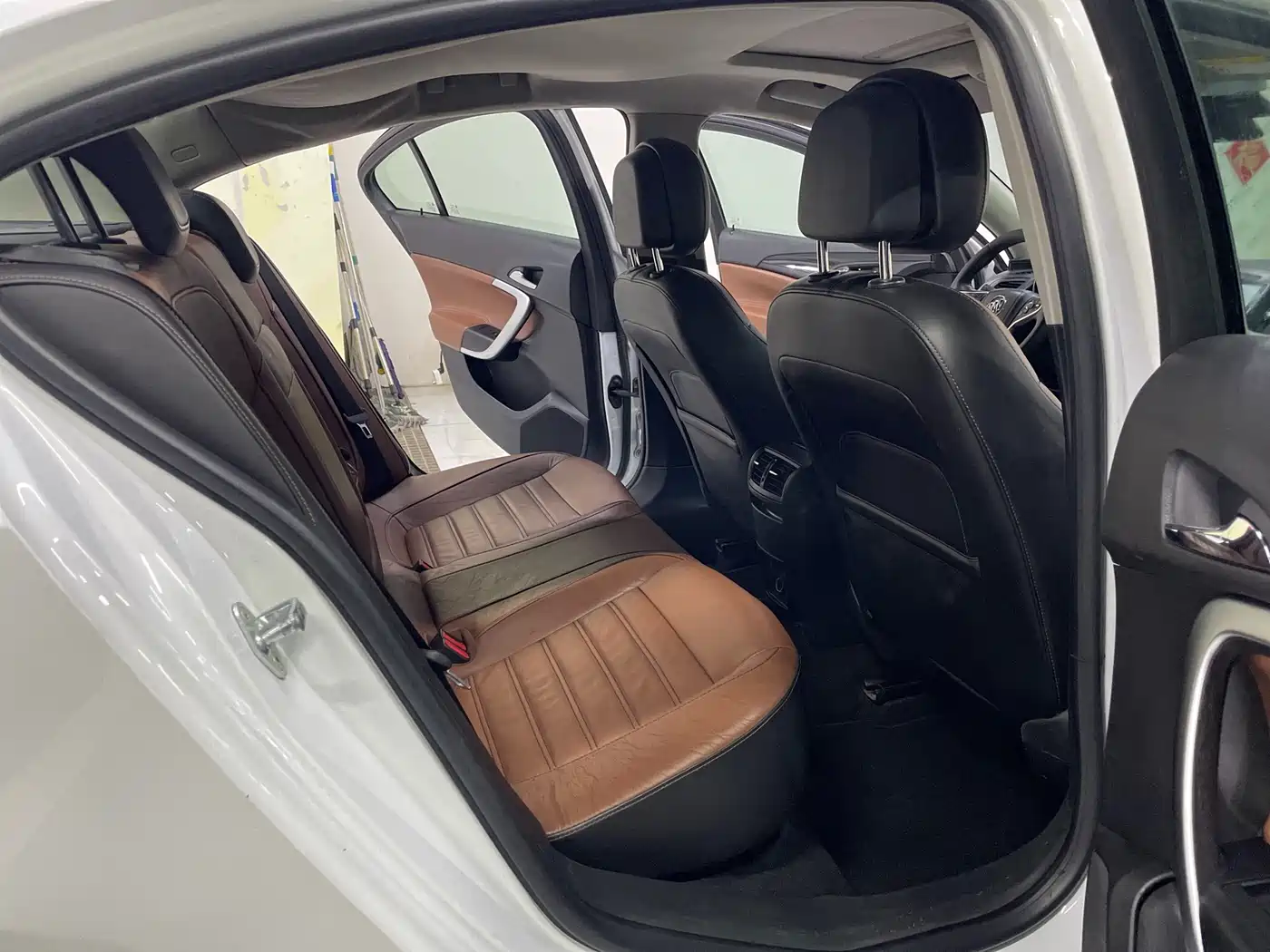 Buick Regal 2014 GS 2.0T Heroic Sport Edition фото 10