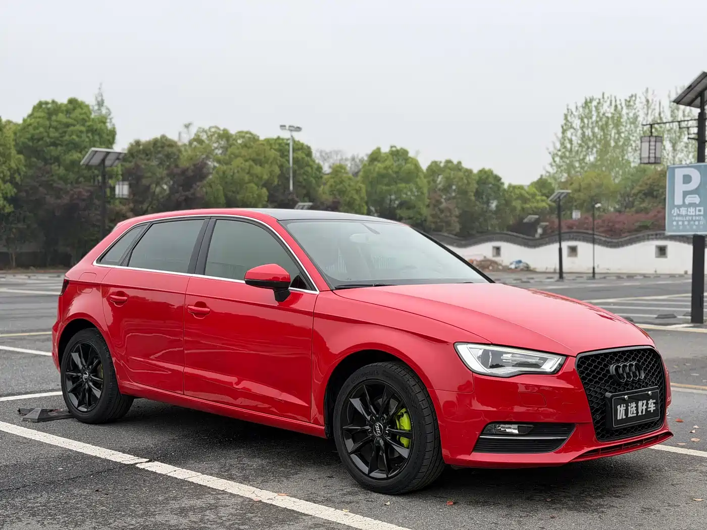 Audi A3 2014 Sportback 35 TFSI Automatic Comfort фото 2
