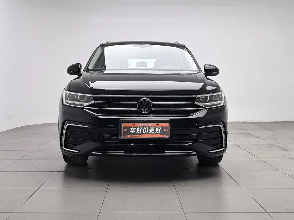 Volkswagen Tiguan L 2025 2024 Outstanding 330TSI Auto 2WD R-Line Dragon Glory Edition
