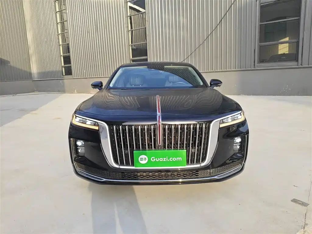 Hongqi H9 2023 Model 2.0T Smart Connect Flagship Edition фото 3