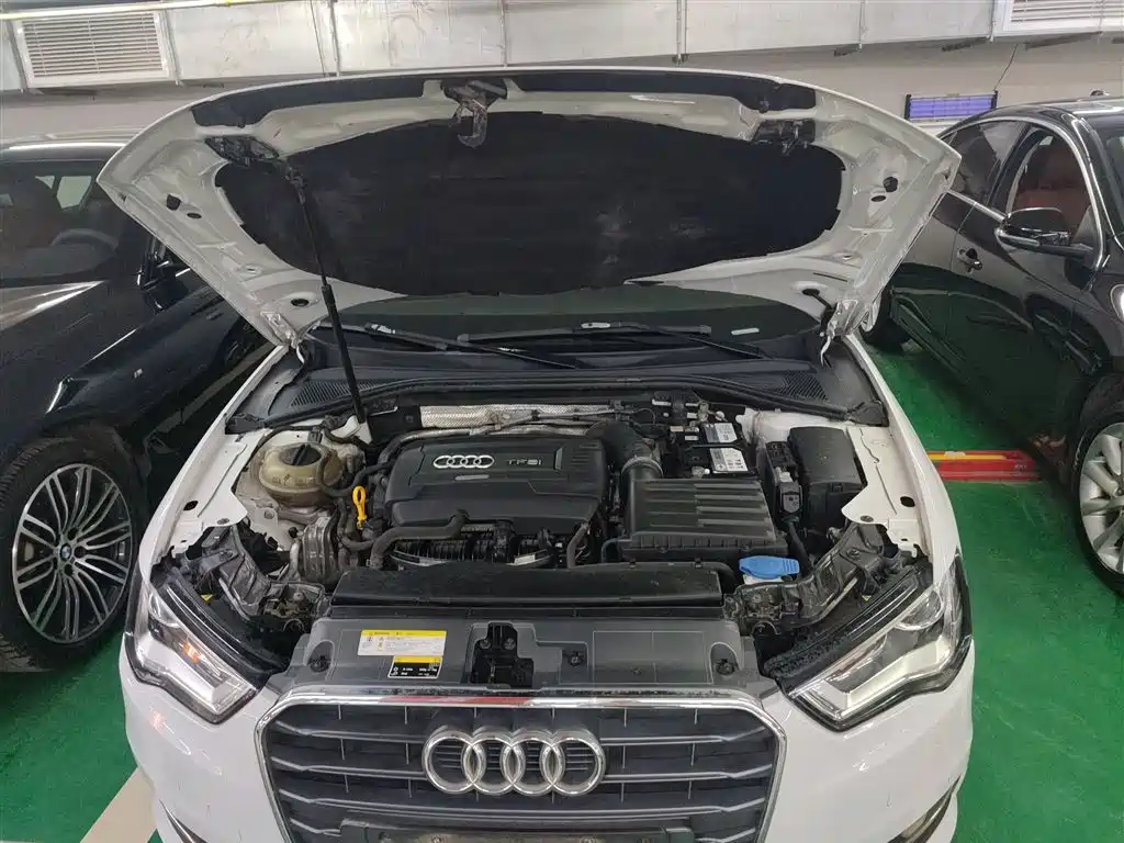 Audi A3 2016 Sportback 40 TFSI Style фото 10