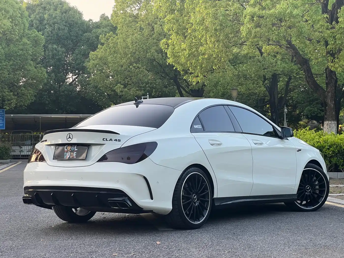 Mercedes-Benz CLA AMG 2017 AMG CLA 45 4MATIC фото 3