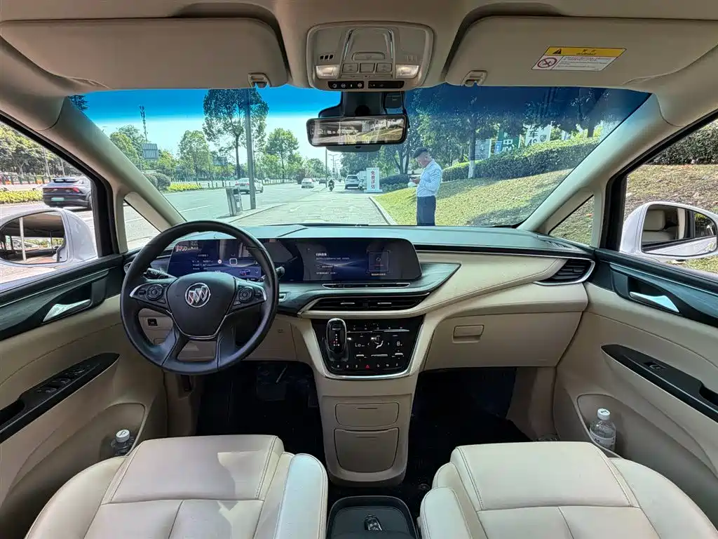 Buick GL8 2023 ES Landmaster Exclusive фото 11