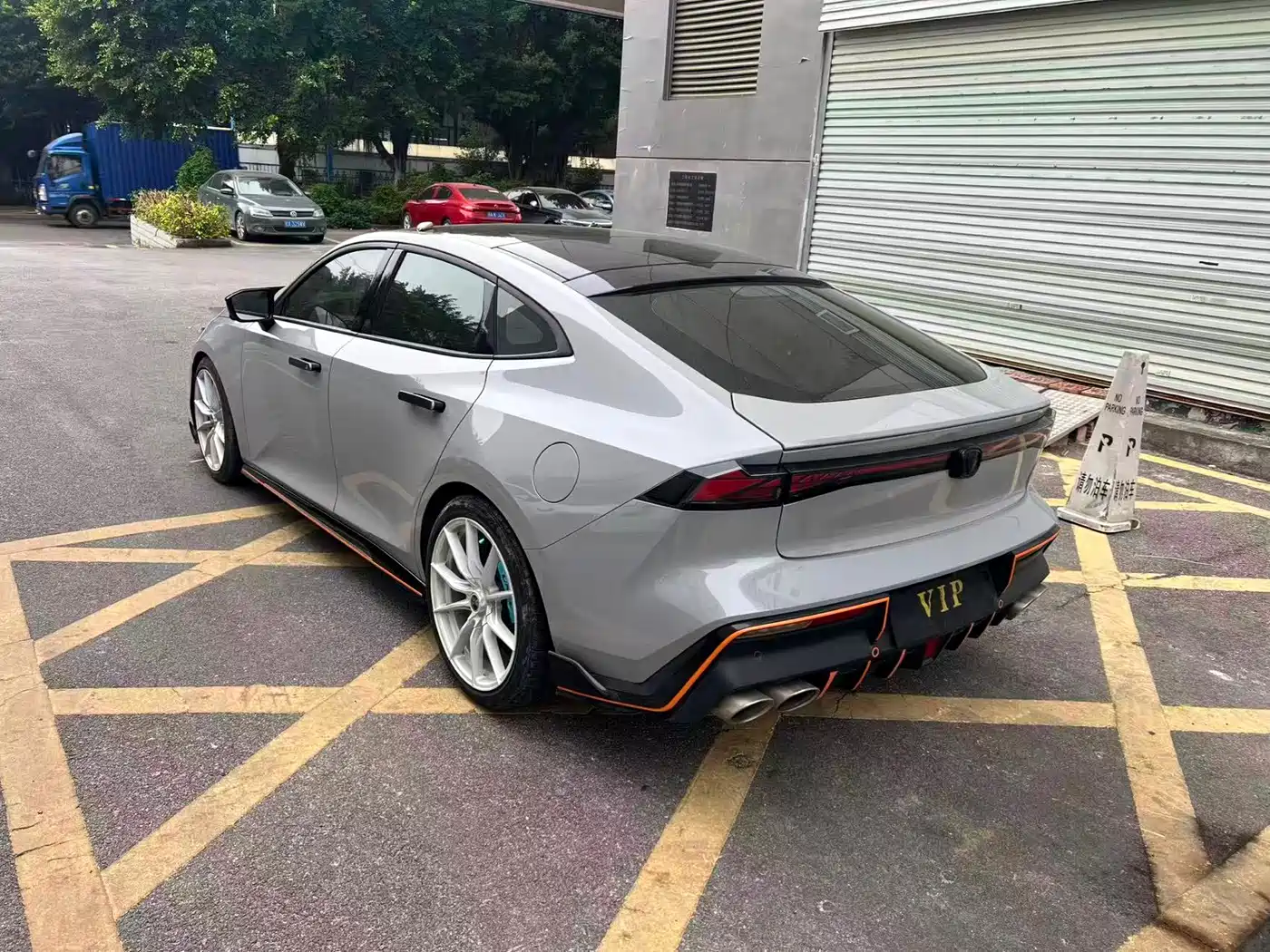 CHANGAN UNI-V
