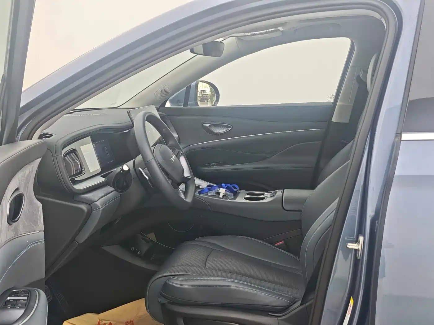 BYD Hai Shi 07 DM-i 2025 2025 150 Pilot+ Edition