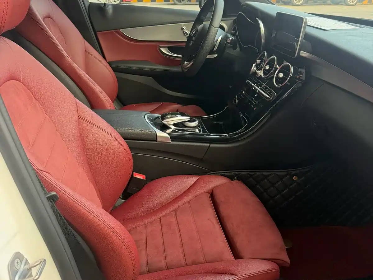 Mercedes-Benz C-Class 2017 Facelift C 200 Sport Edition фото 4