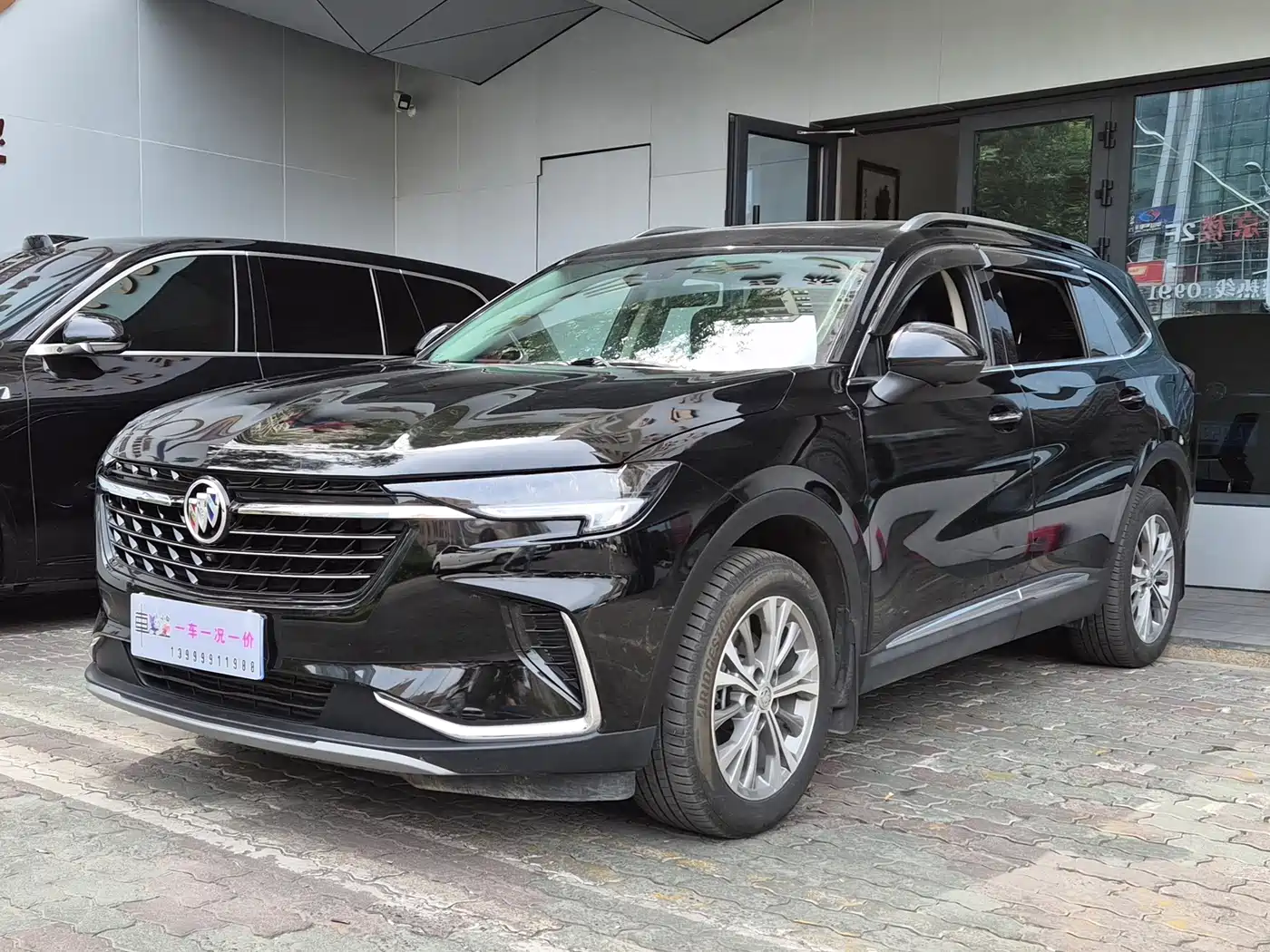 Buick Envision Plus 2023 2022 Enclave Plus 652T 5-Seater AWD Luxury