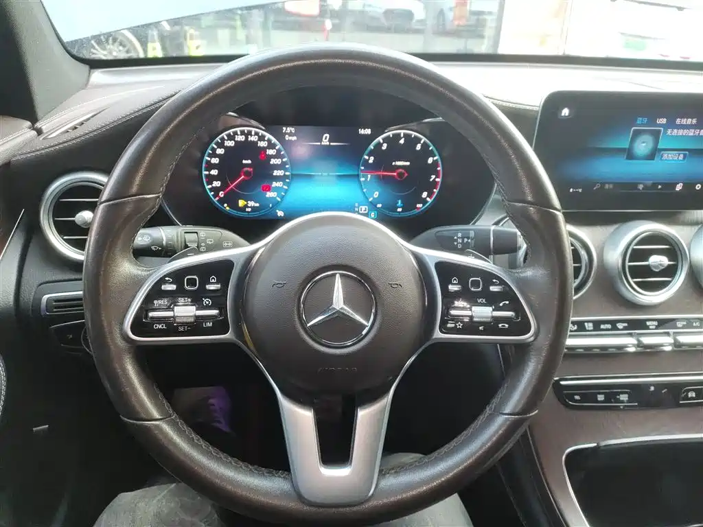 Mercedes-Benz GLC 2021 GLC 260 L 4MATIC Luxury фото 11