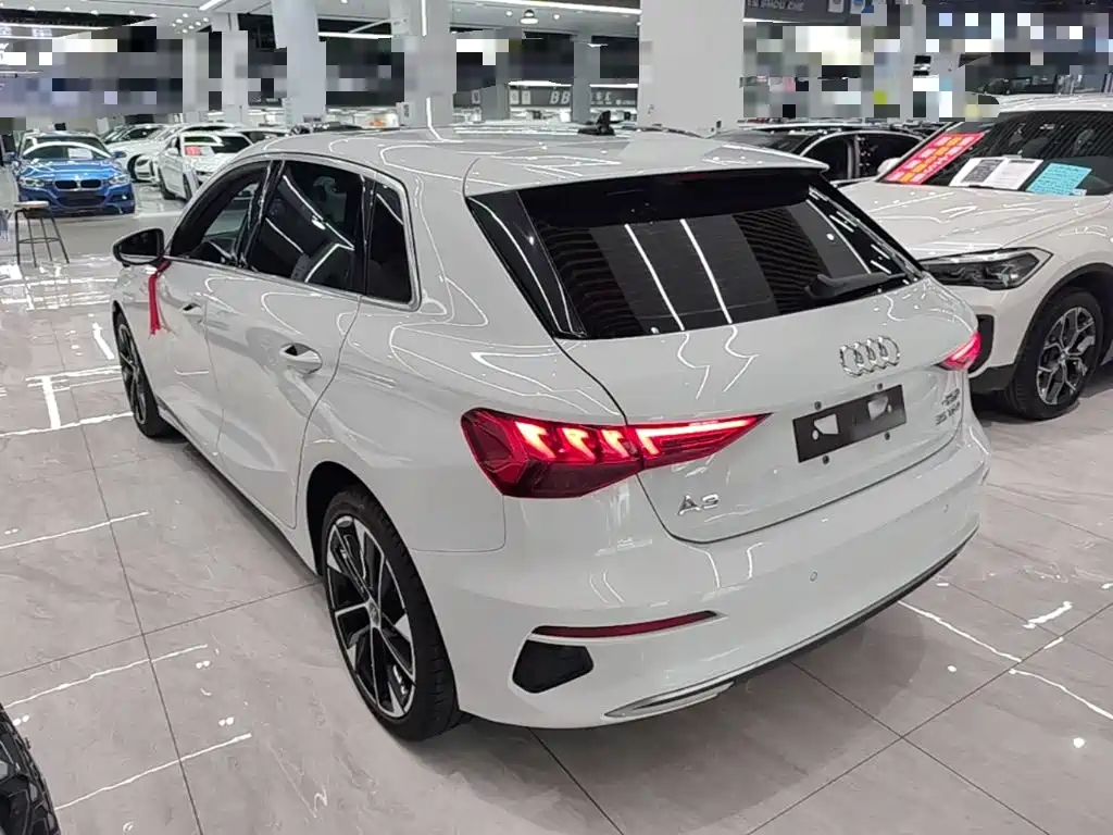 Фото 5 - Audi A3