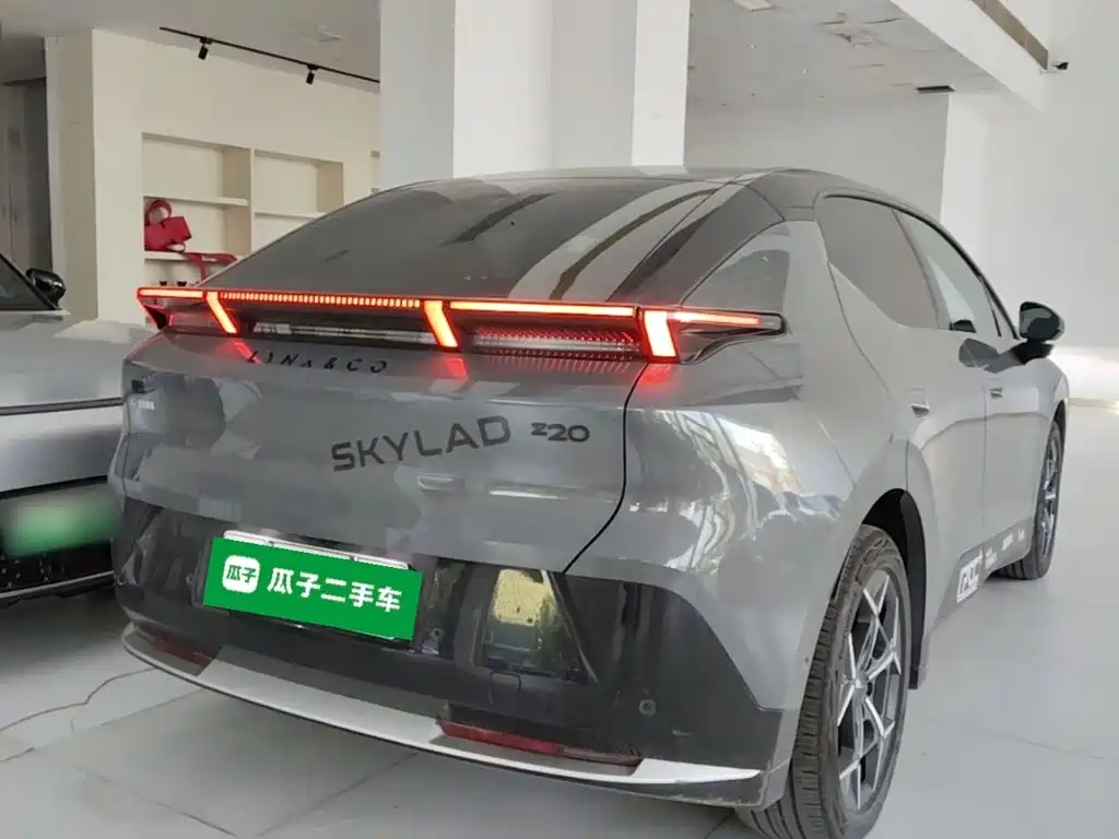 Фото 7 - Lynk & Co Z20