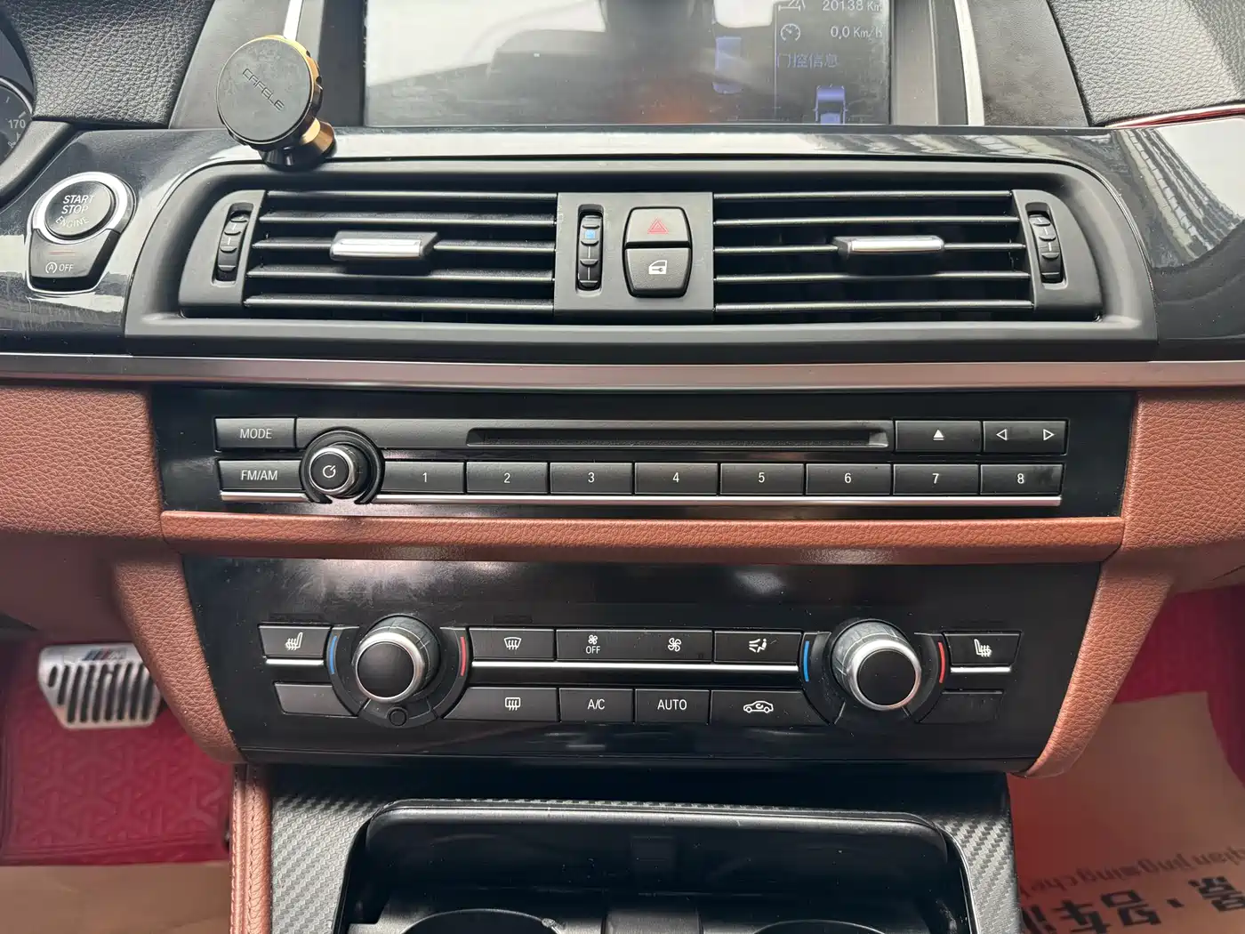 BMW 5 Series 2017 520Li Classic Edition фото 12