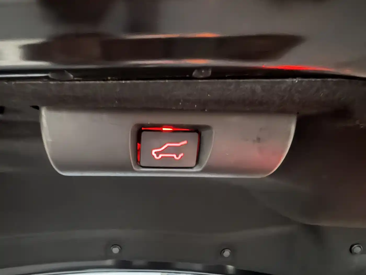Toyota Avalon 2022 Hybrid 2.5L XLE Premium Edition фото 16
