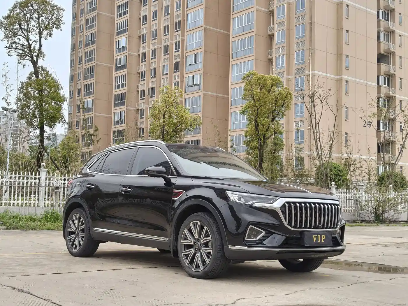 Hongqi HS5 2022 2.0T Smart Connection Flag Enjoy 4WD Shopping Edition фото 3