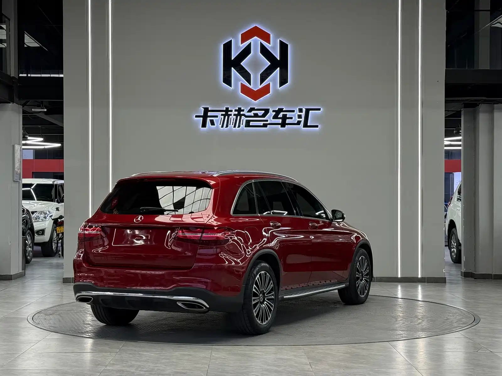 Фото 4 - Mercedes-Benz GLC