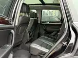 Фото 11 - Volkswagen Touareg