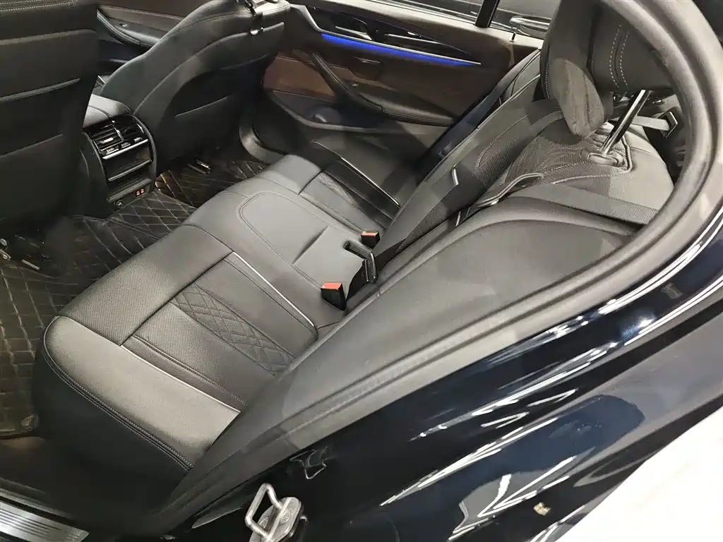 BMW 5 Series 2022 Facelift 525Li M Sport Package фото 15
