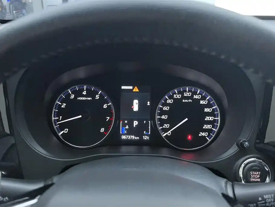 Mitsubishi Outlander 2020 2.4L 4WD Luxury 5-seater фото 14