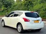 صورة 5 - Nissan Tiida