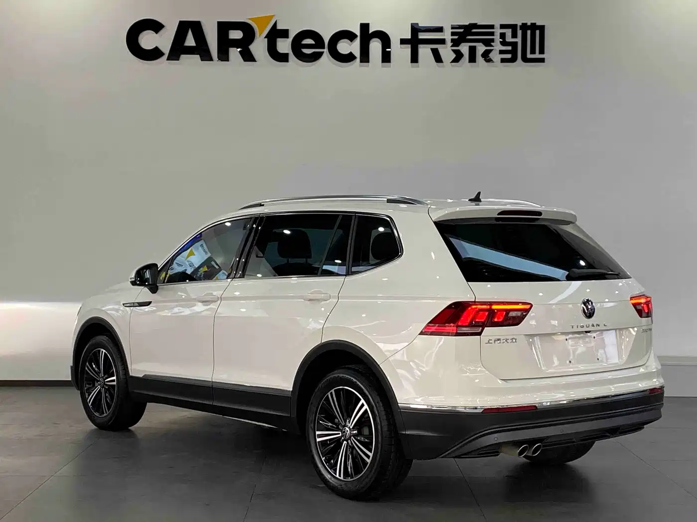 Volkswagen Tiguan L 2021 330TSI Automatic 2WD Smart фото 23
