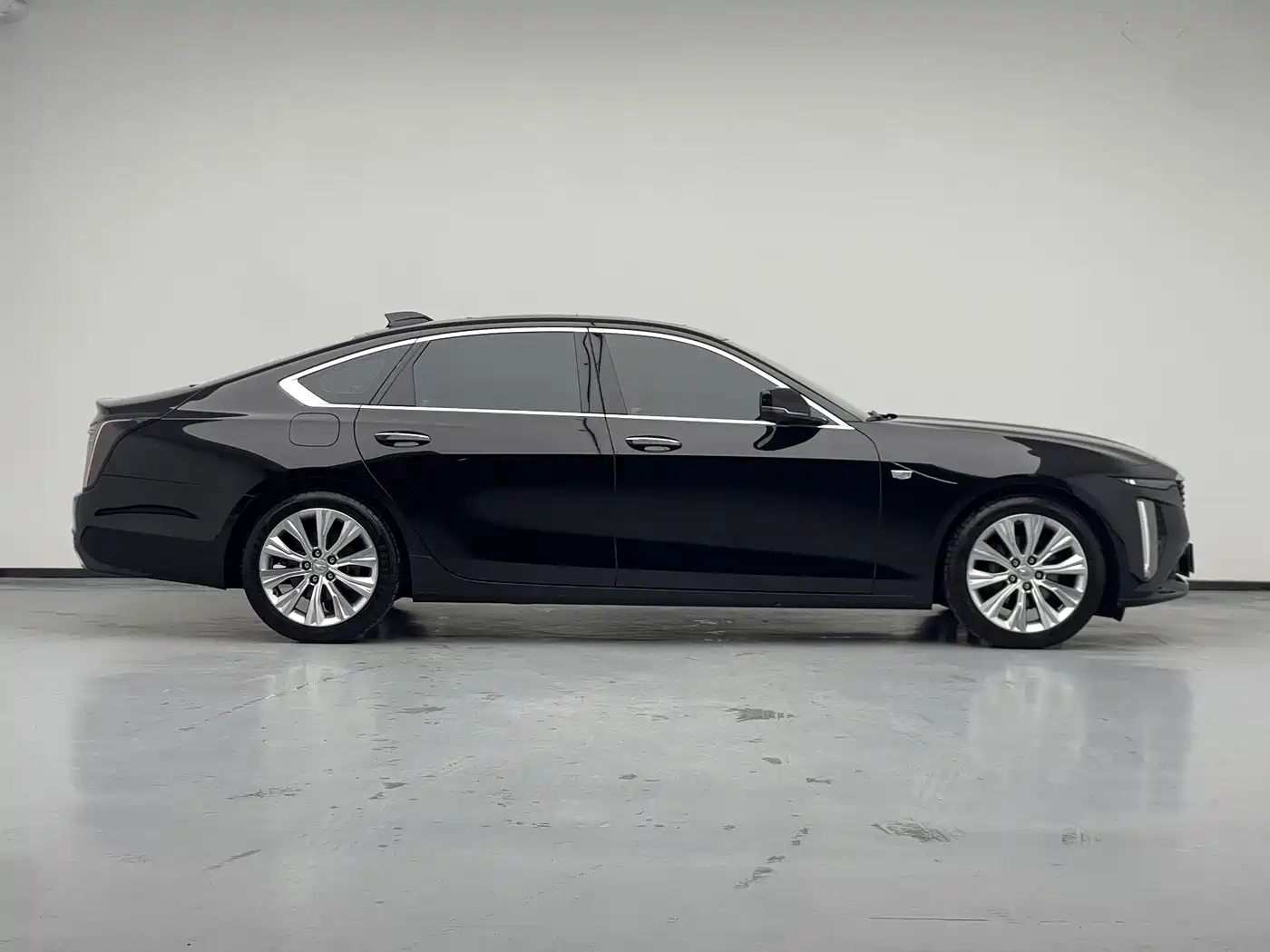 Cadillac CT6 2025 2023 28T Luxury Edition