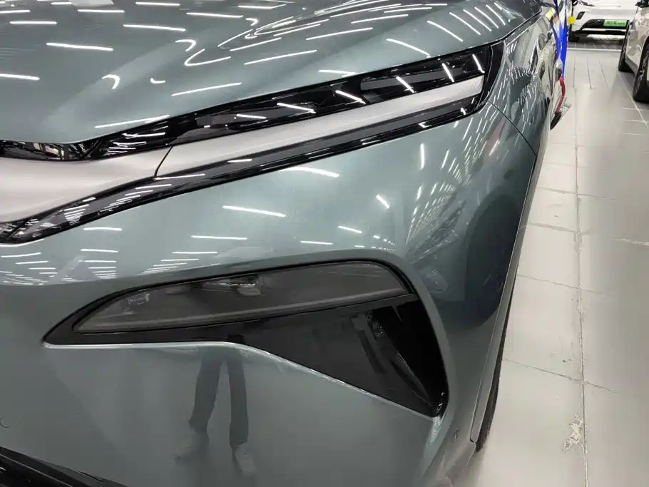 BYD Tang L 2025 2025 DM 175KM Drone Player Edition