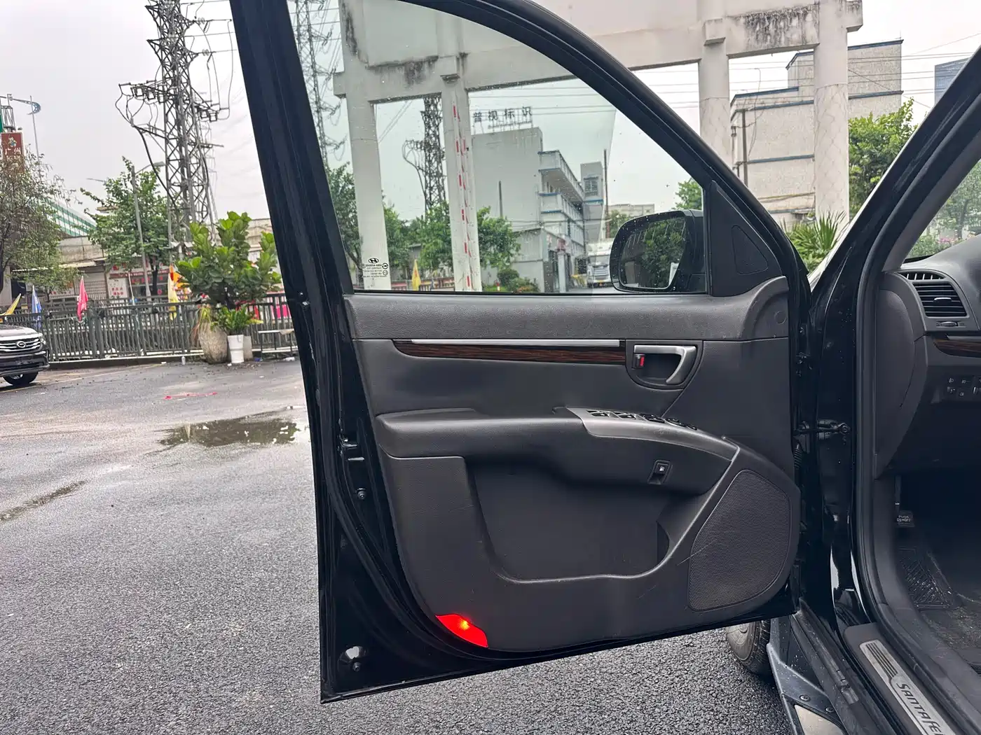 Hyundai Santa Fe Classic 2011 2.4 Premium 7-seat 2WD фото 9
