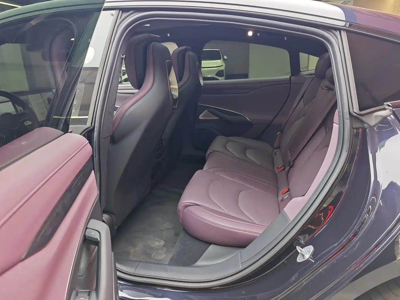 XIAOMI CAR XIAOMI SU7