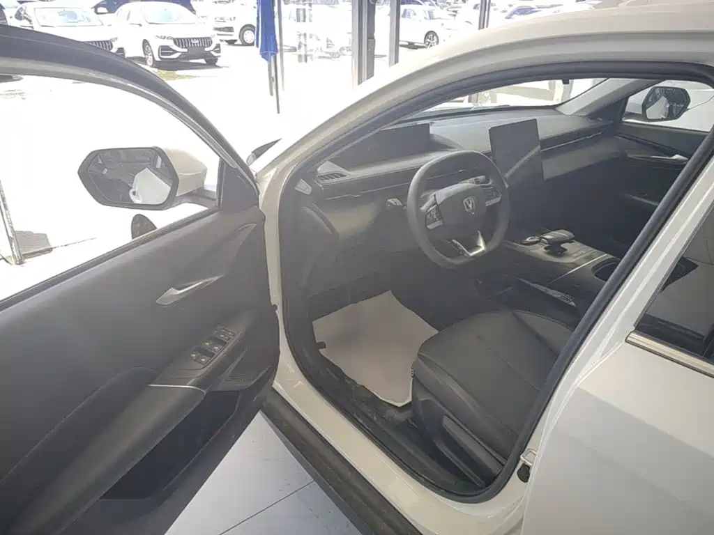 Changan Eado 2026 2025 Blue Whale 1.5T 500Bar Premium